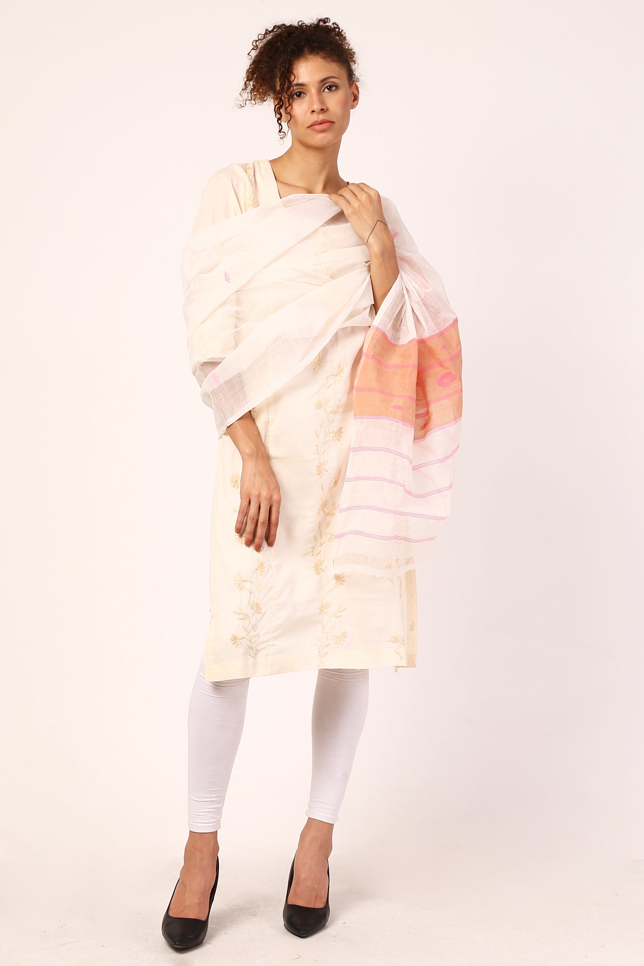 AMODINI OFF-WHITE AND BEIGE MANIPURI DUPATTA